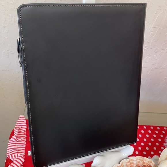 Blue Sky Faux Leather Padfolio - Picture 3 of 6